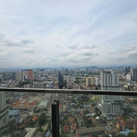 The Luxe Colony Klcc Apartment Kuala Lumpur Bagian luar foto